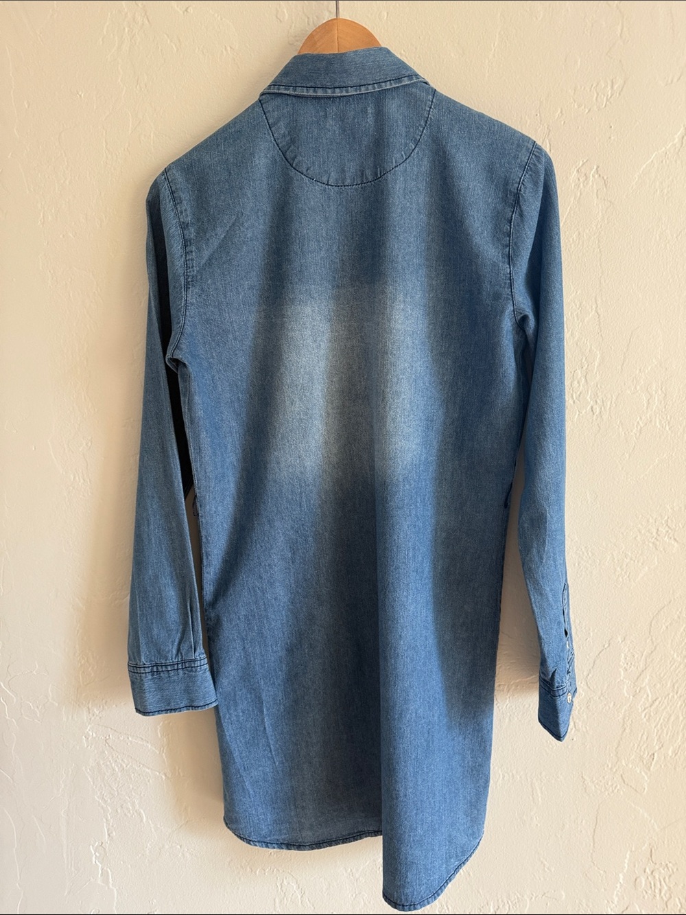 7 For All Mankind Light Blue Denim Button-Down Mini Dress - Picture 9 of 14